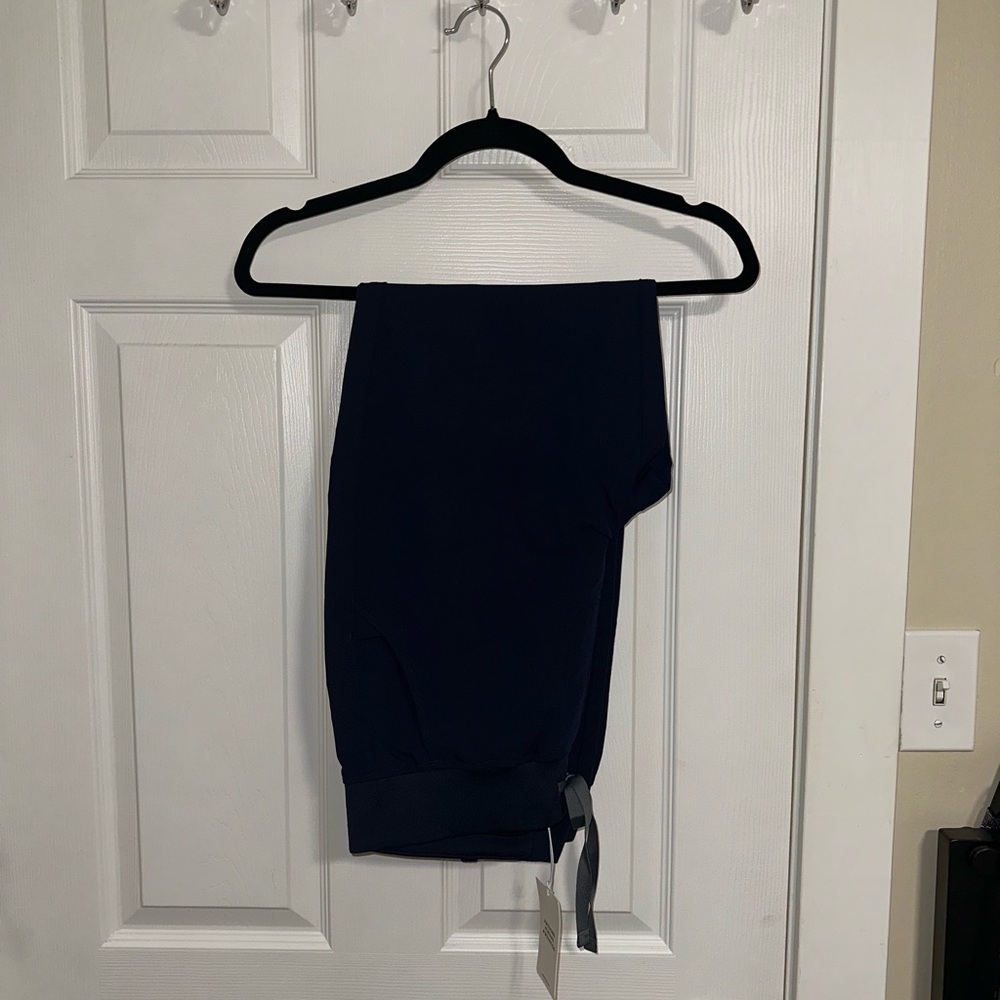 Navy blue Figs High Waisted Zamora with yoga waist band